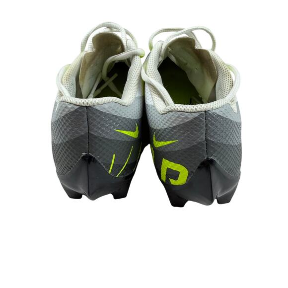 Nike Vapor Soccer Cleats Size 7 main image 8